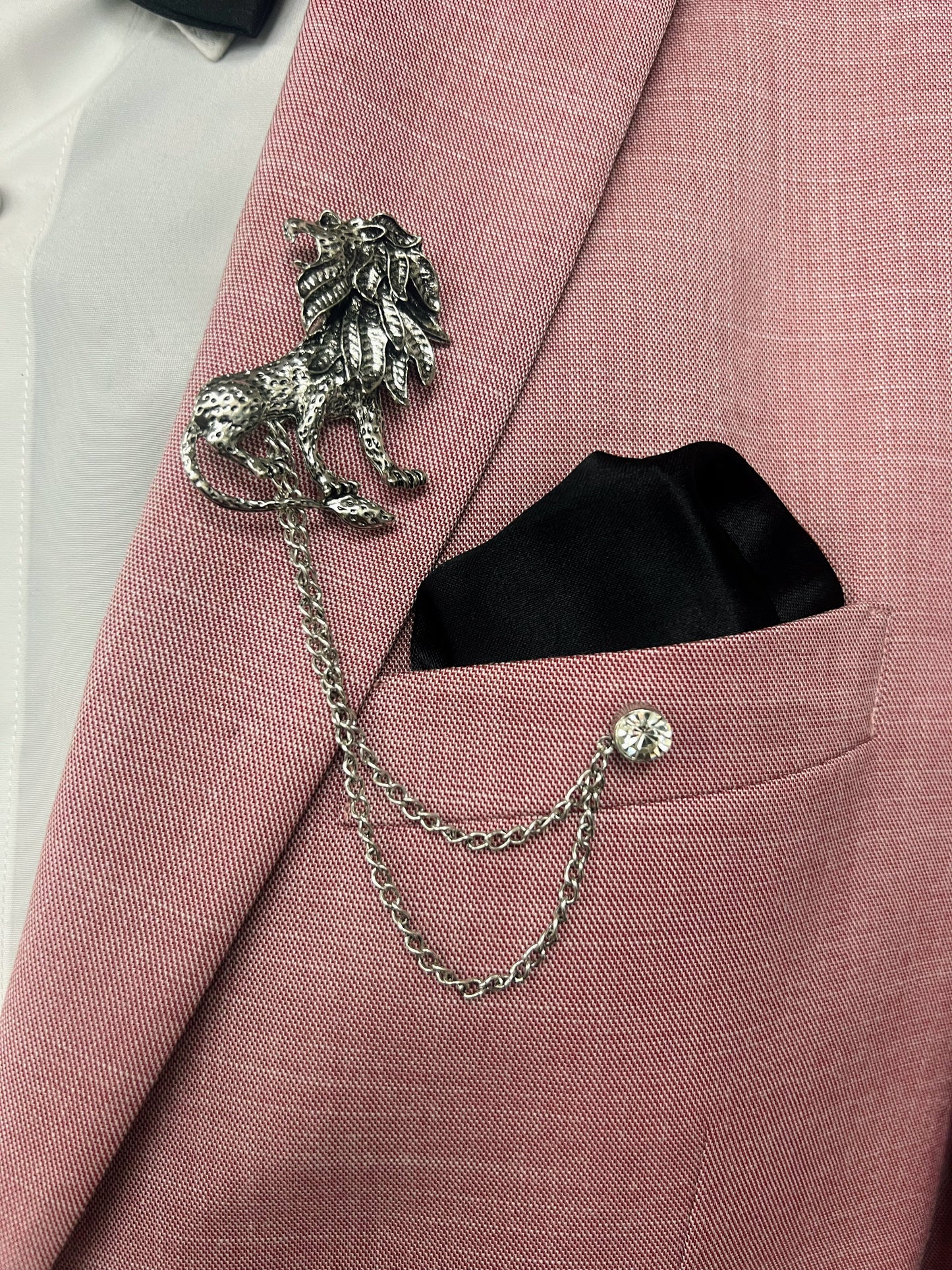 Lion Lapel Pin