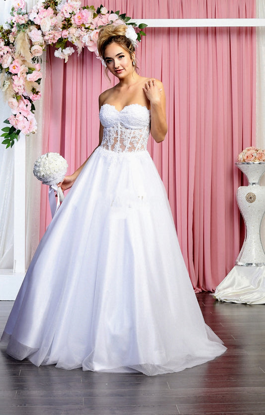 Quince/Sweet 16 The Formal Wear Store Quince/Sweet 16 The Formal Wear Store